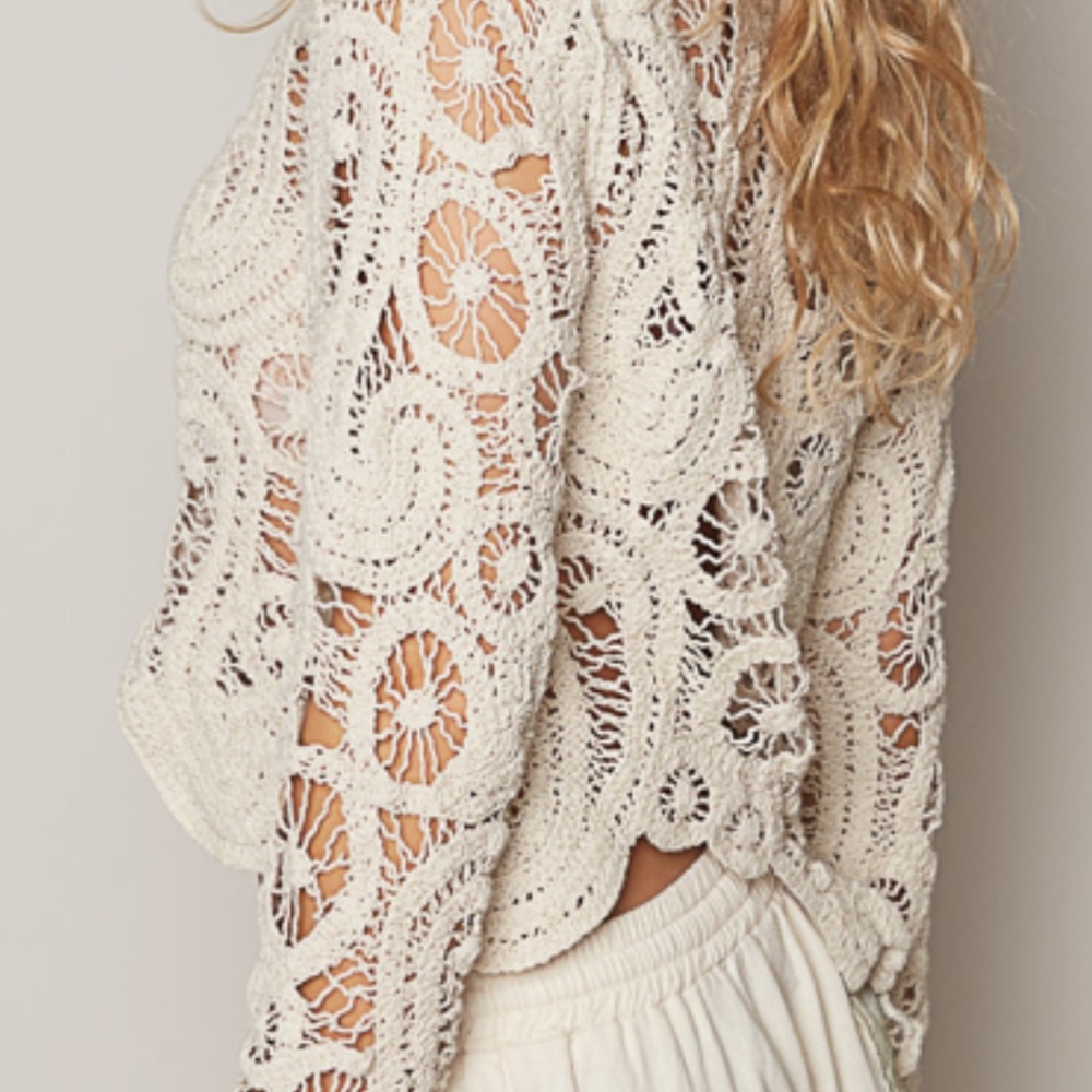 POL white Crochet Lace Top - Picture 3 of 6